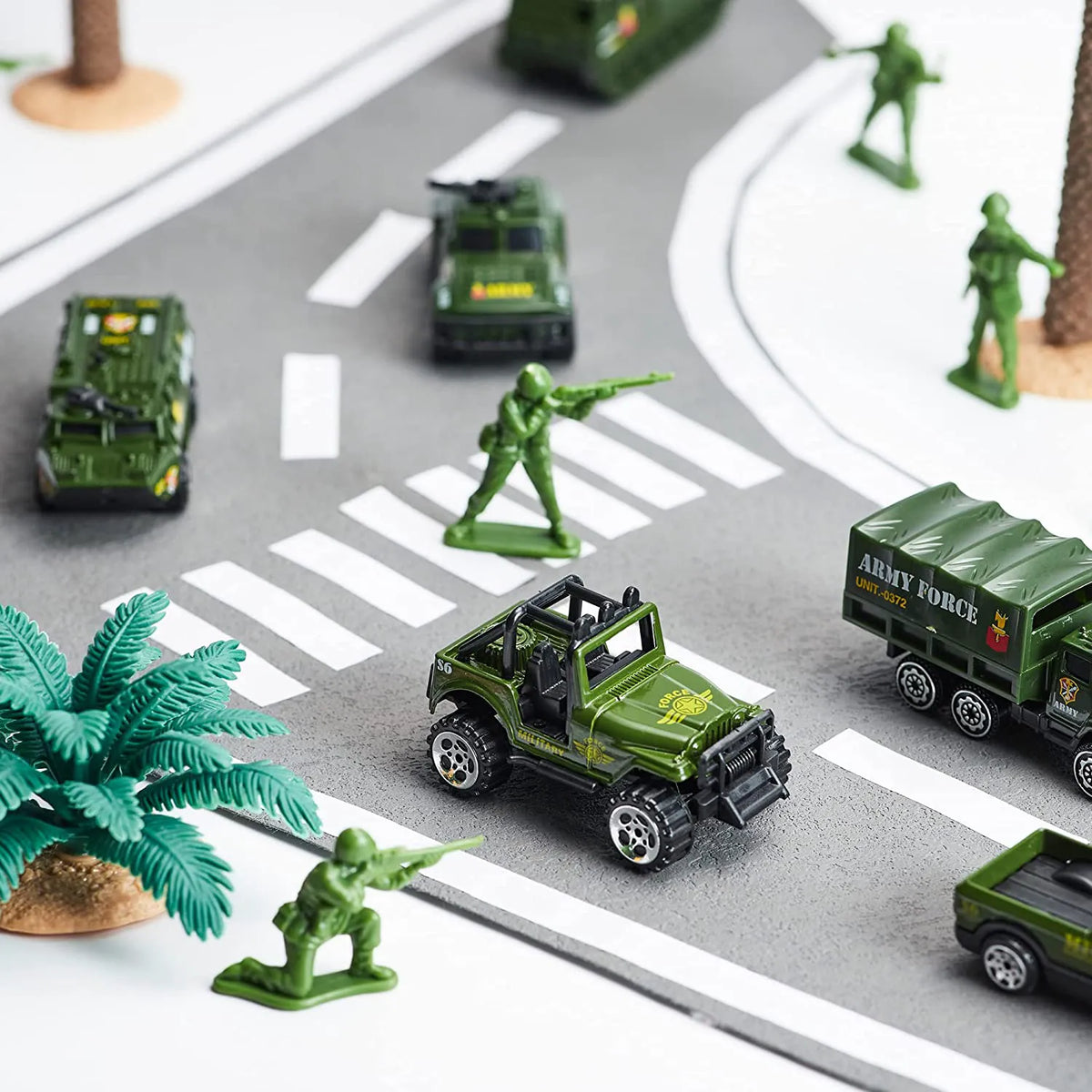 25-in-1 Die-Cast Military Toy Set