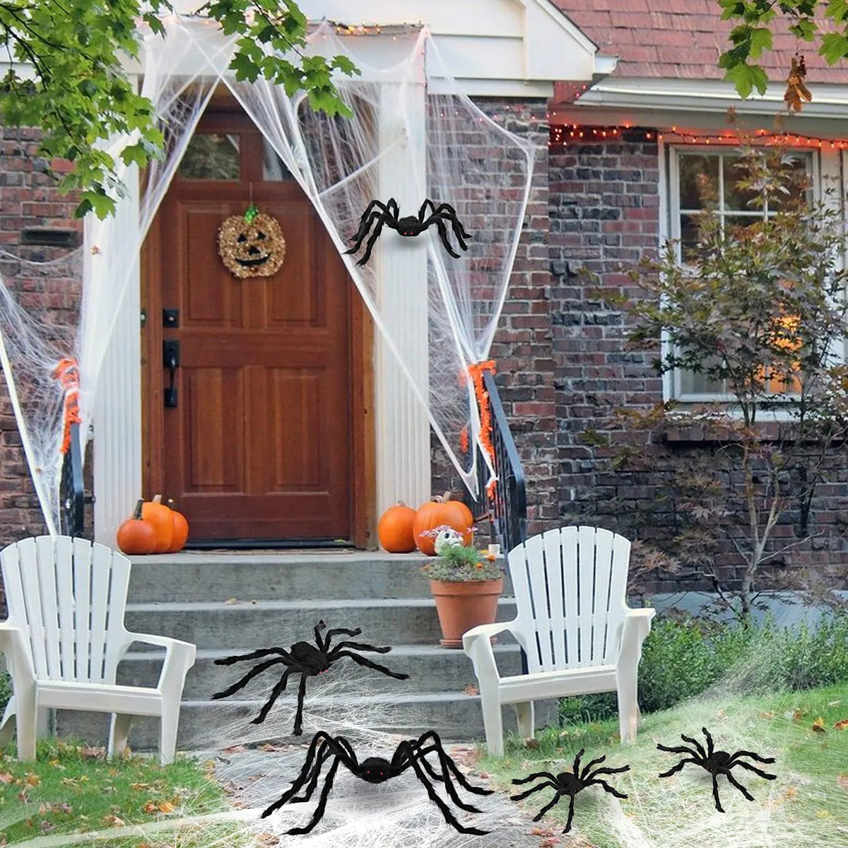 Realistic Hairy Spiders for Halloween (5-Pack)