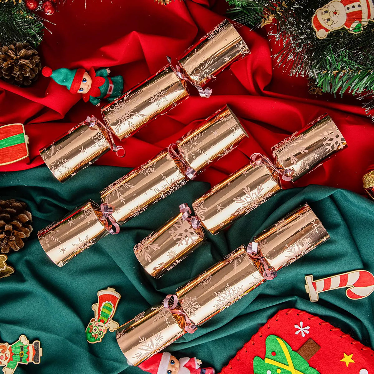 12-Piece Rose Gold Pattern Christmas Cracker Set