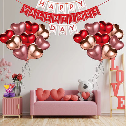 14-Piece Valentine's Day Party Decoration Set with Balloon