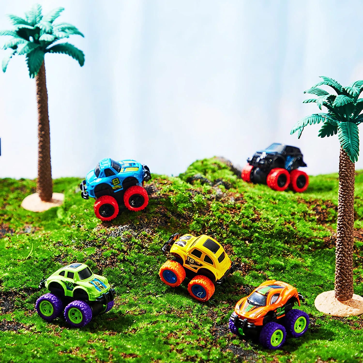 16 Pull Back Cars Prefilled Easter Eggs