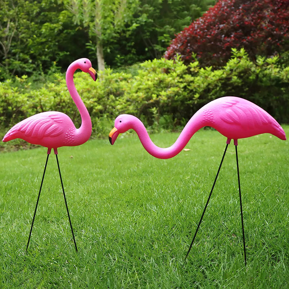 Set of 2 Small Flamingo Yard Ornaments