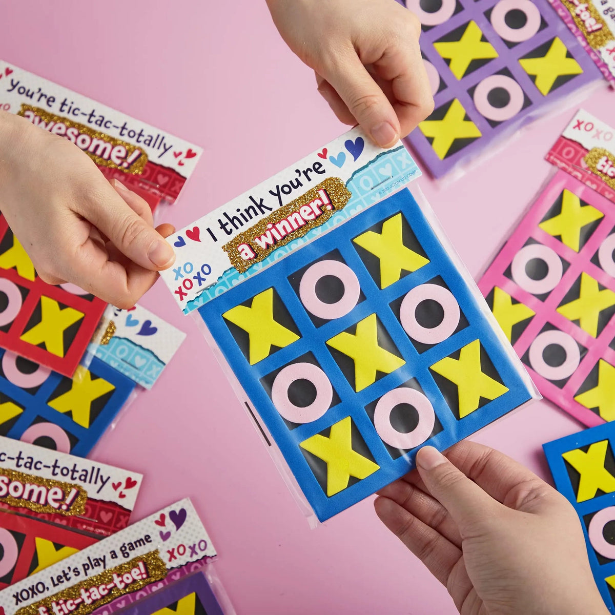 28 Pack Valentine's Day Gift Cards with Foam Tic-Tac-Toe Mini Board Game Toys