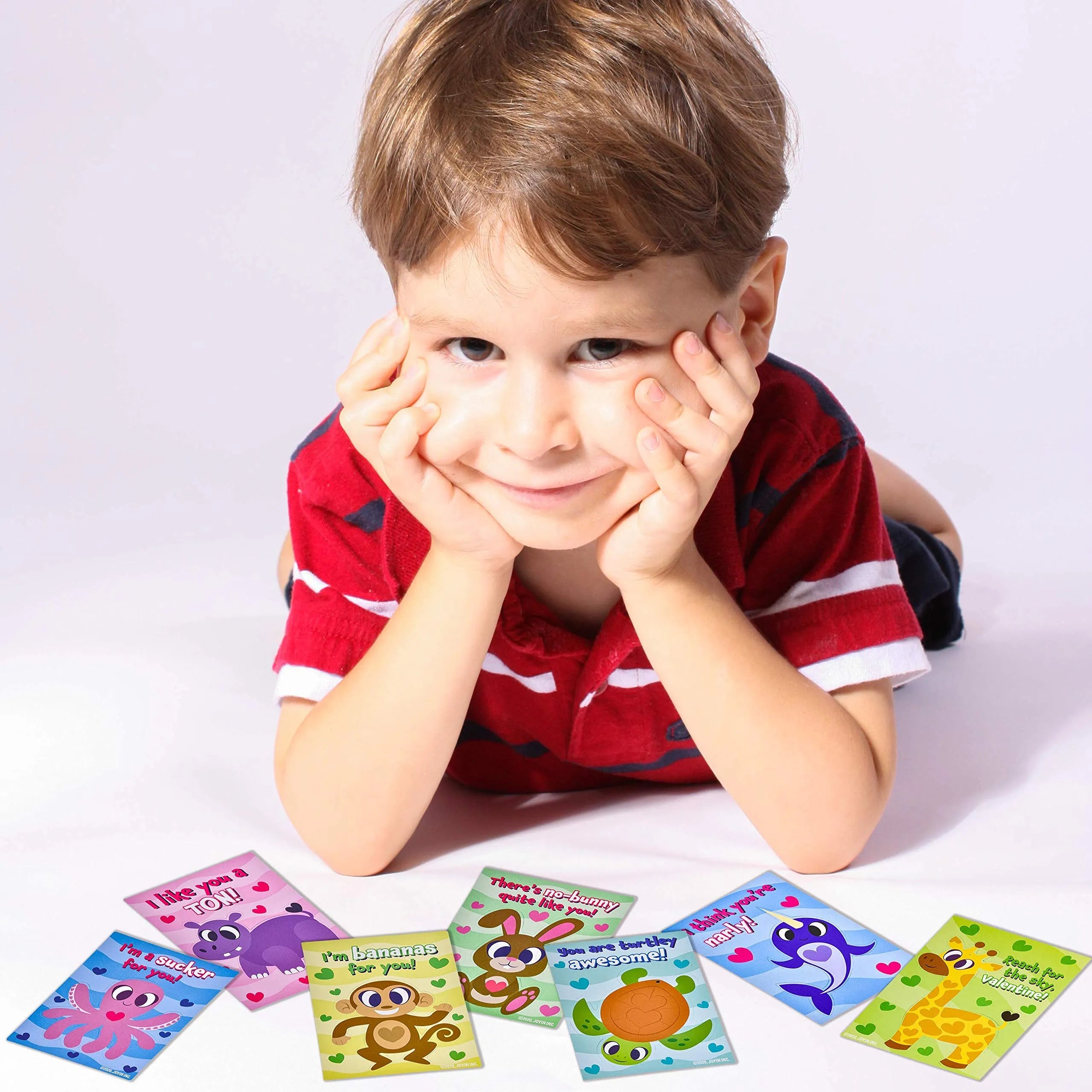 28 Animal Scratch-Off Cards with Sticks and White Envelopes