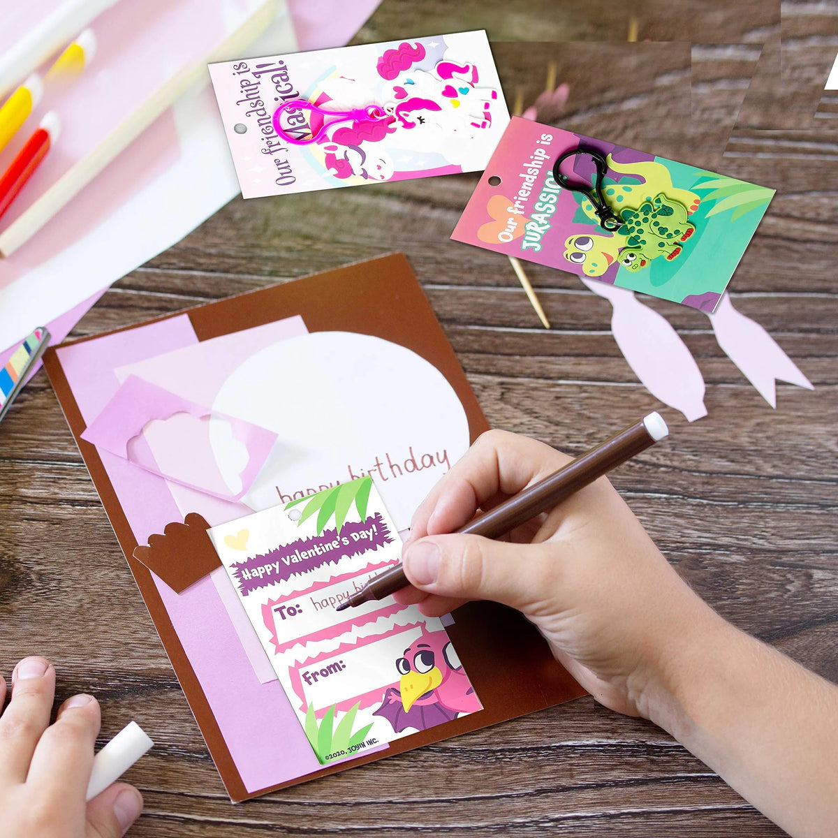 28-Piece Unicorn and Dinosaur Keychain Set with Kids' Valentine's Day Cards