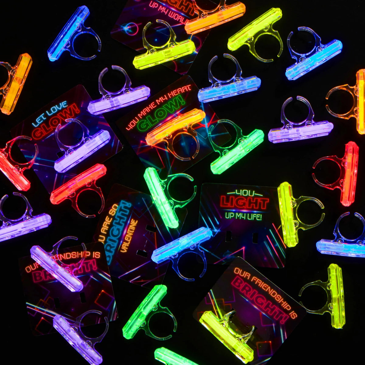 36 Pack Valentine's Day Cards with Glow-in-the-Dark Rings