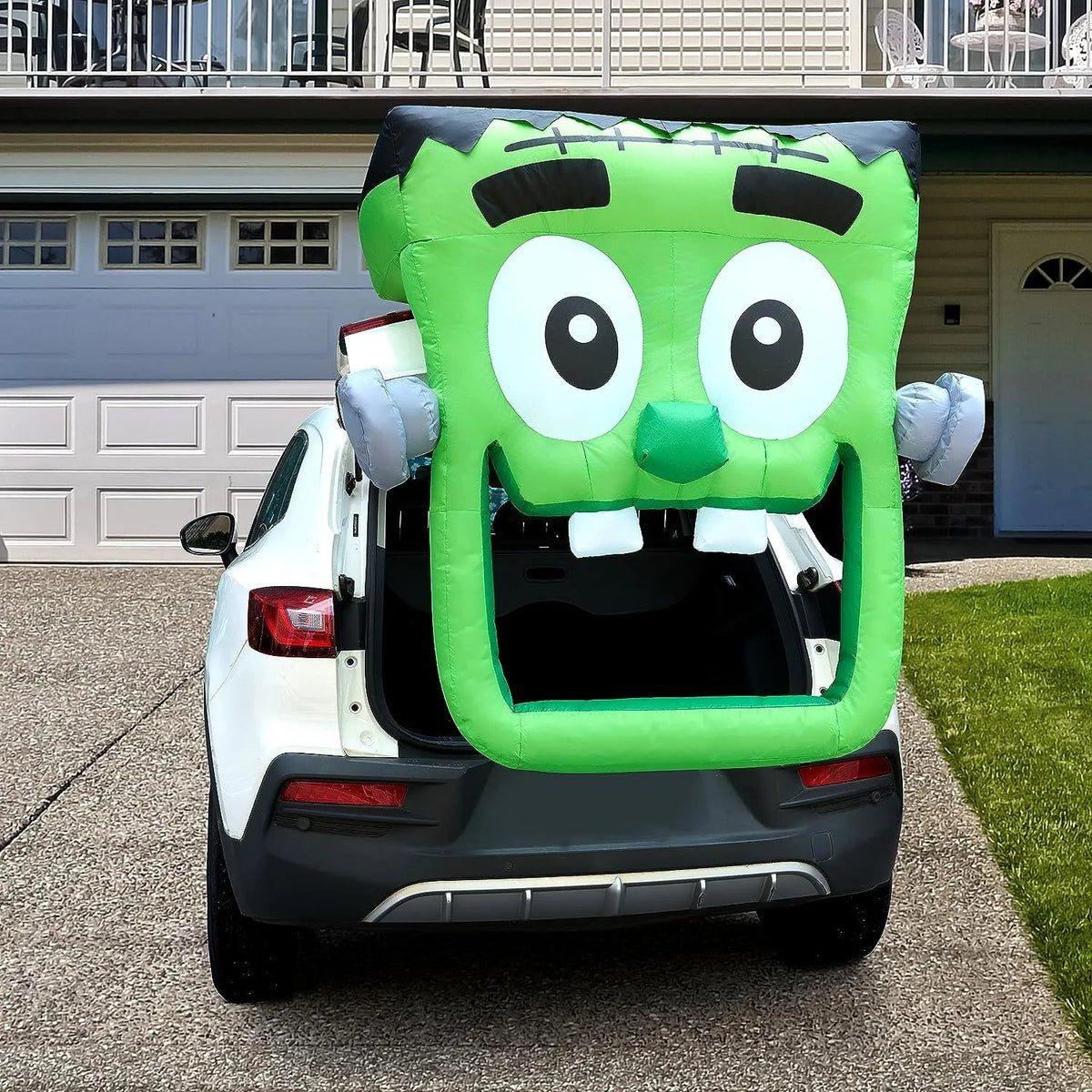 4.3ft Halloween Inflatable Green Zombie Face for Trunk or Treat