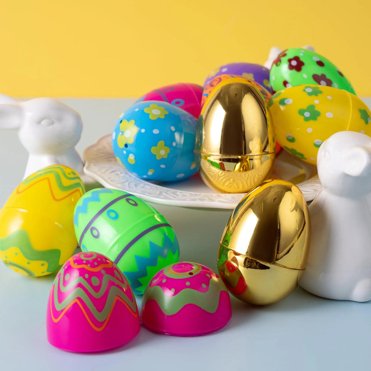 44Pcs 3.15in Printed Eggs with 8 Golden Eggs for Easter Egg Hunt