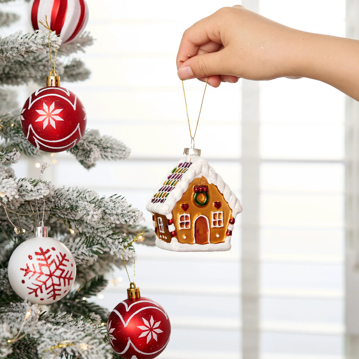 Mini Christmas Gingerbread House Glass Ornament