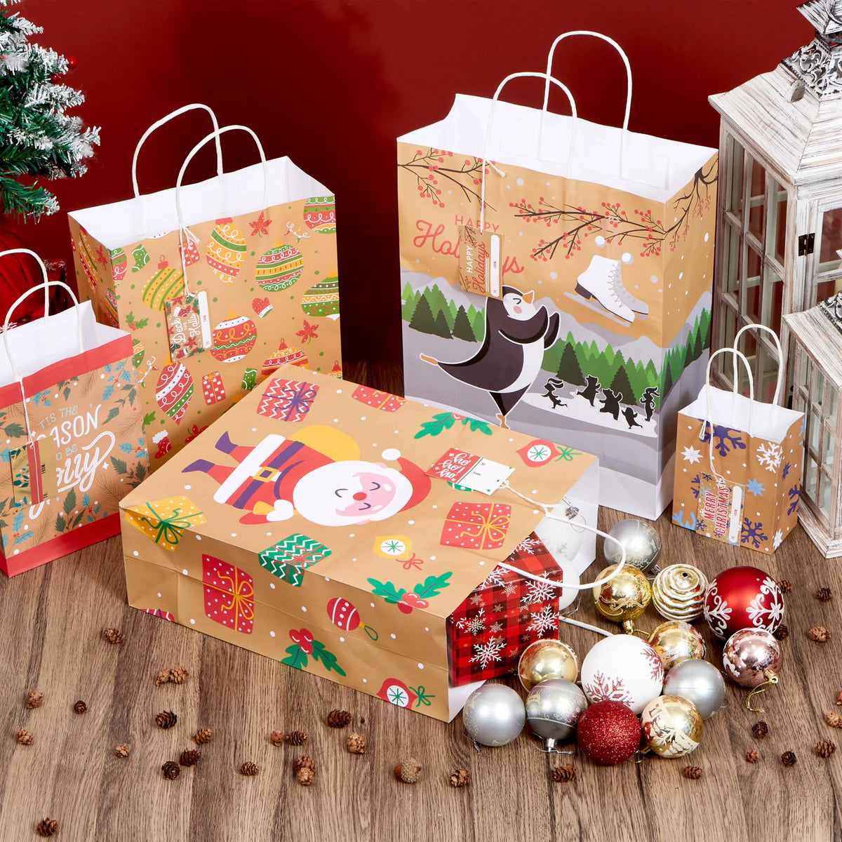 24 PCS Christmas Kraft Gift Bags, Assorted Sizes Xmas Paper Bags