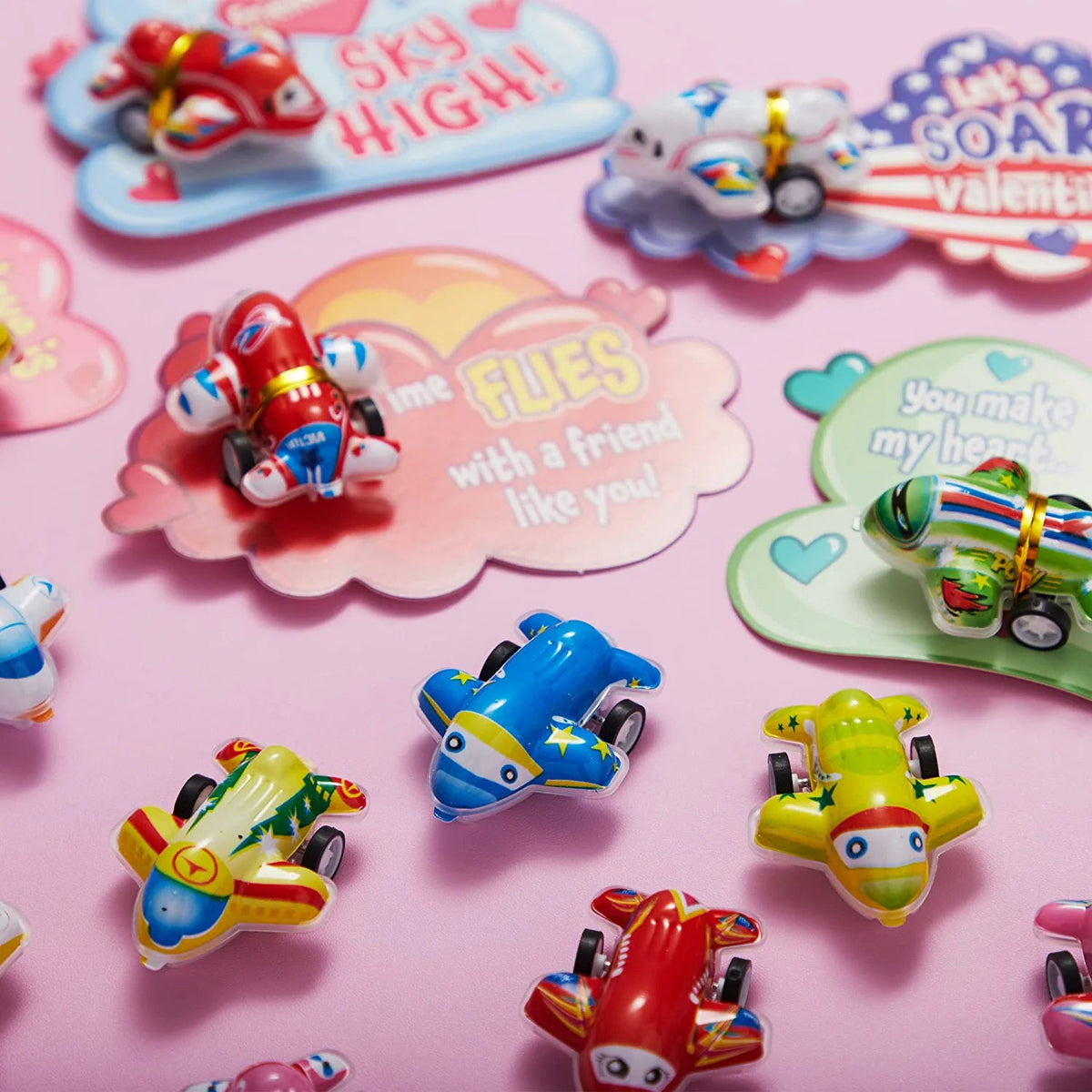 28 Pcs Kids Valentine's Cards with Pull Back Airplanes - Classroom Exchange Gifts