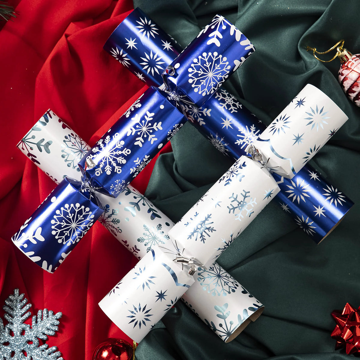 10-Inch Snowflake Christmas Party Favors (No-Snap, 8-Pack)