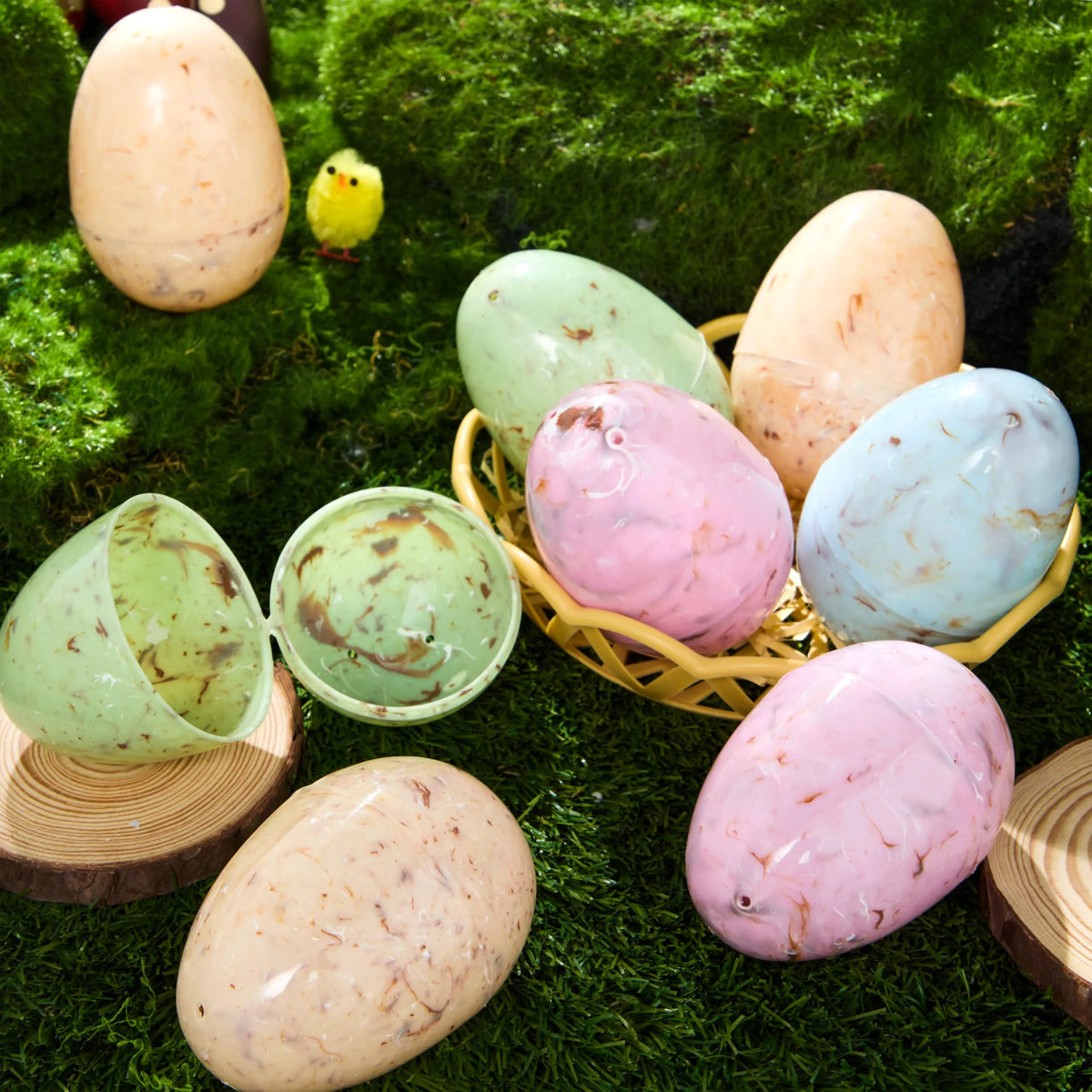 12 Plastic Easter Marble-Printed Fillable Empty Eggs