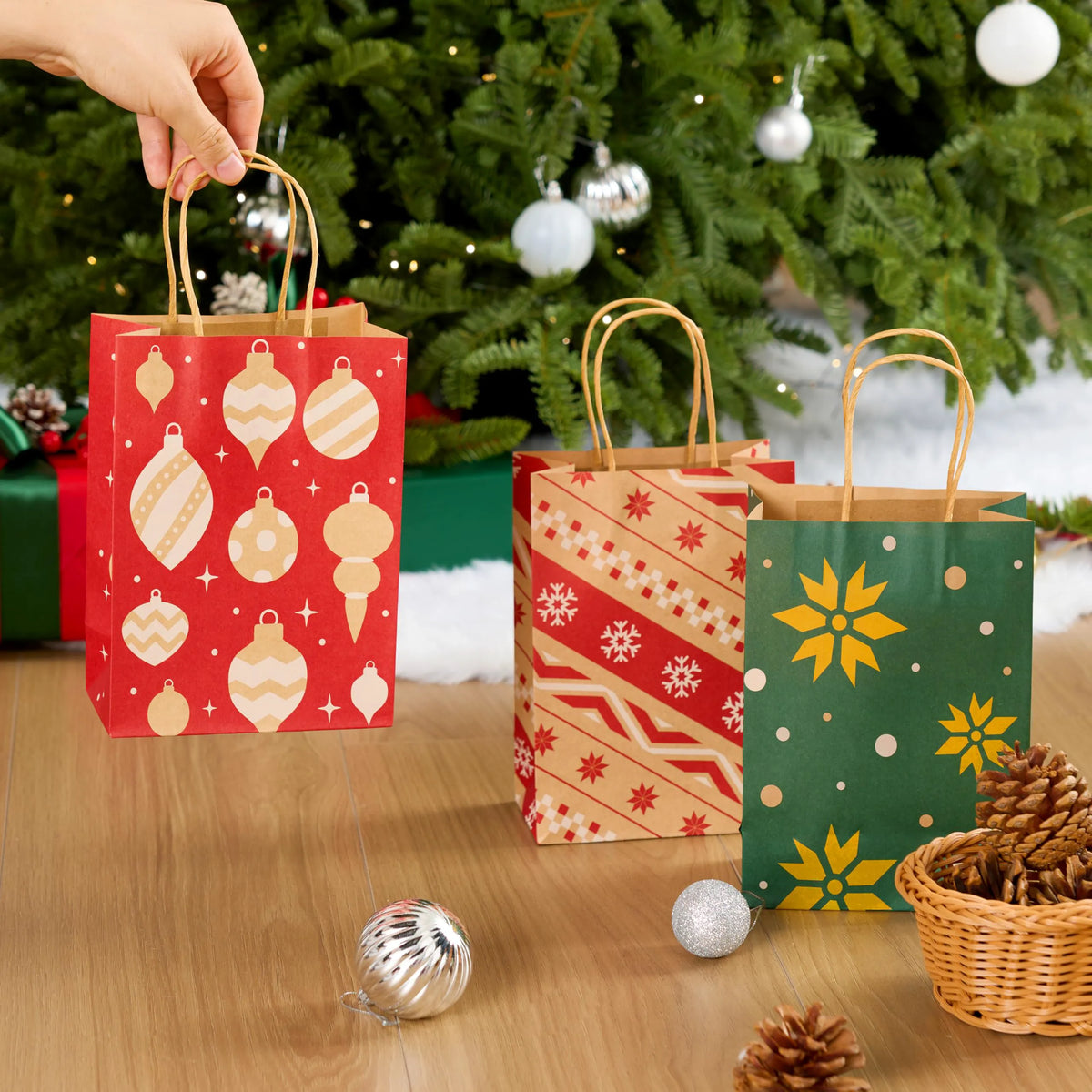 24-Pack Christmas Kraft Paper Gift Bags for Holiday Treats