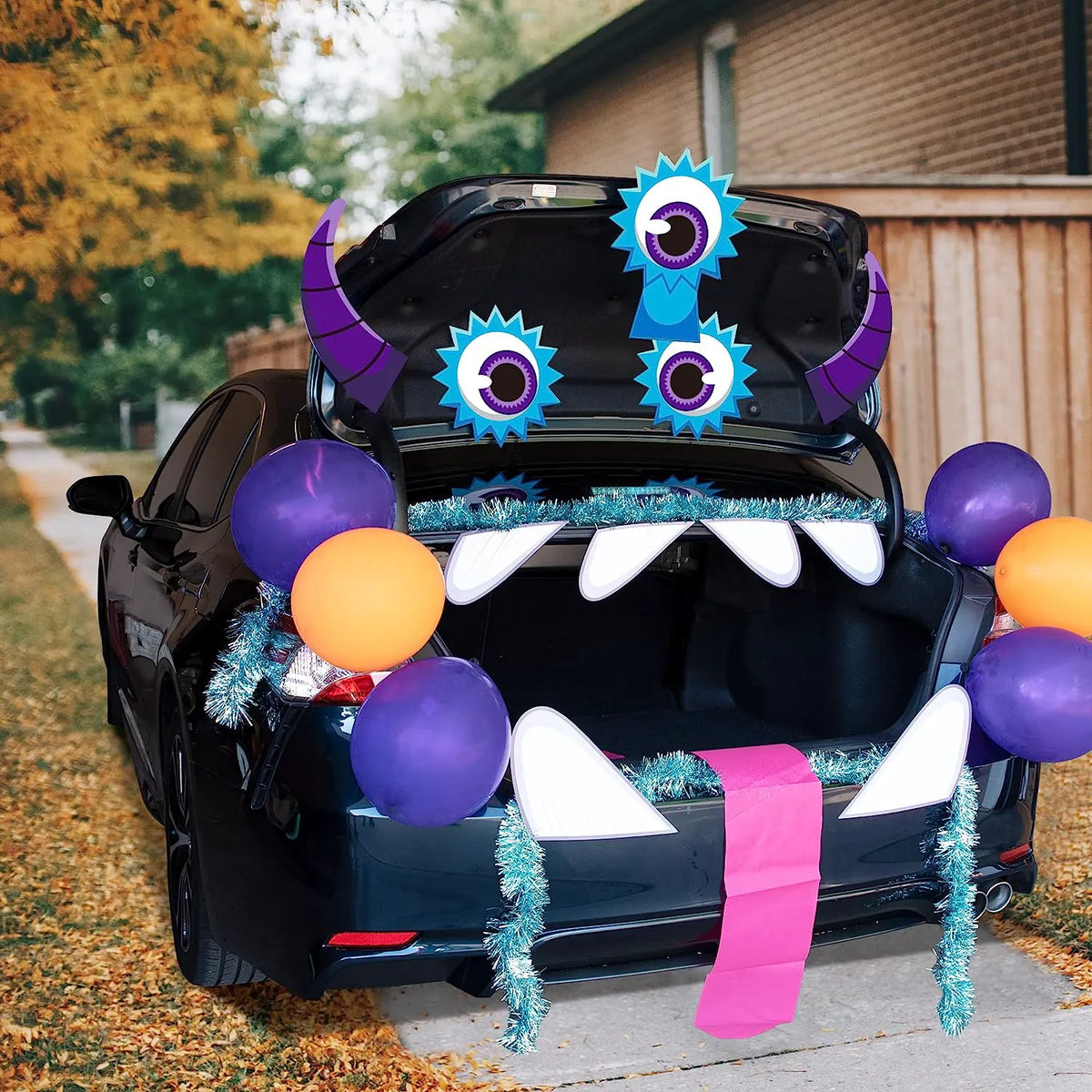 Monster Trunk or Treat with Balloon