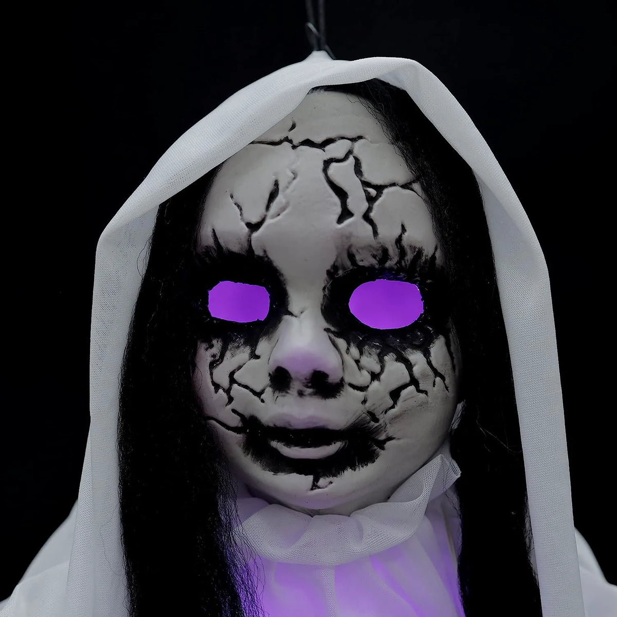 43-Inch Ghost Girl with Light-Up Head