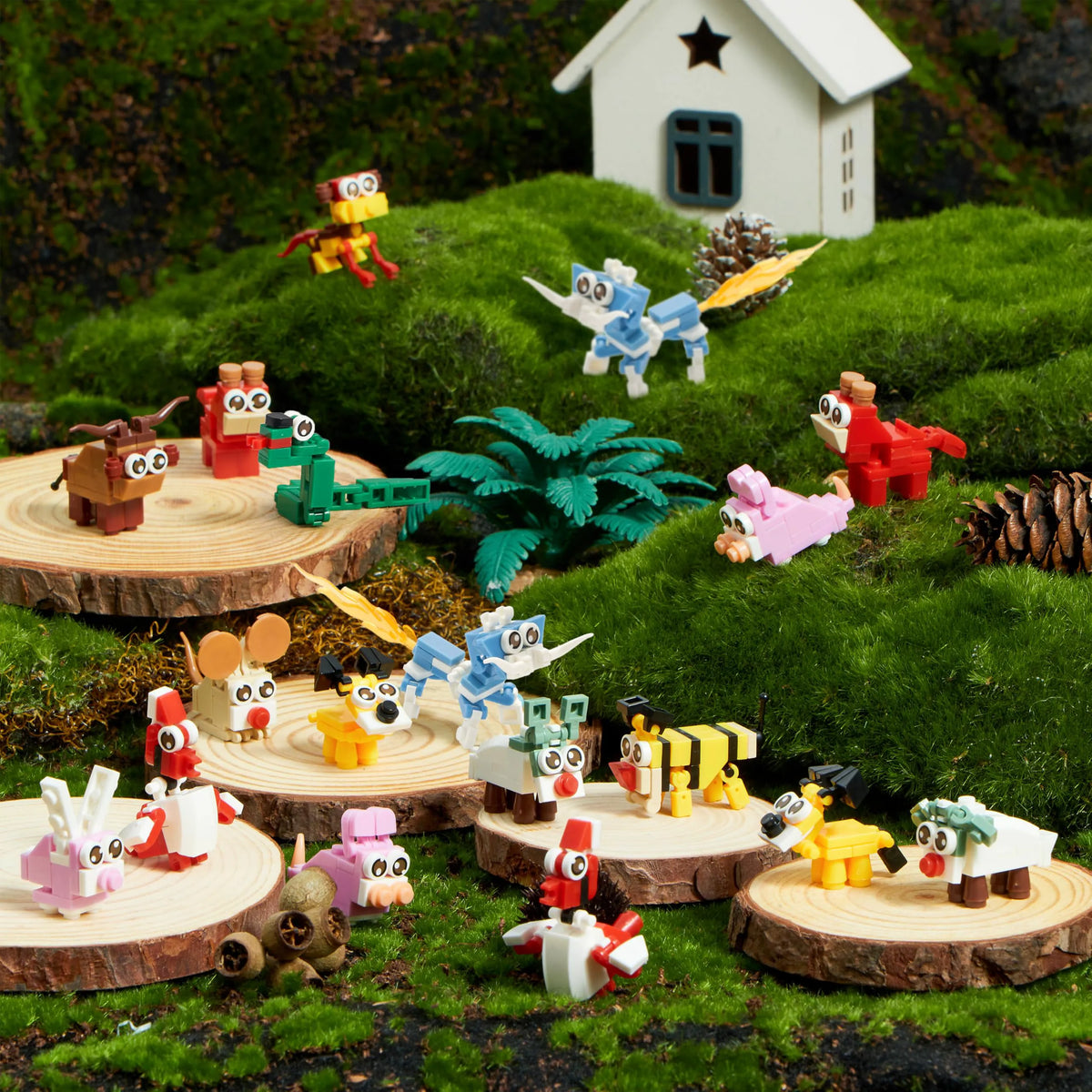 26-Piece Animal Building Blocks with Prefilled Hearts and Kids' Valentine Cards