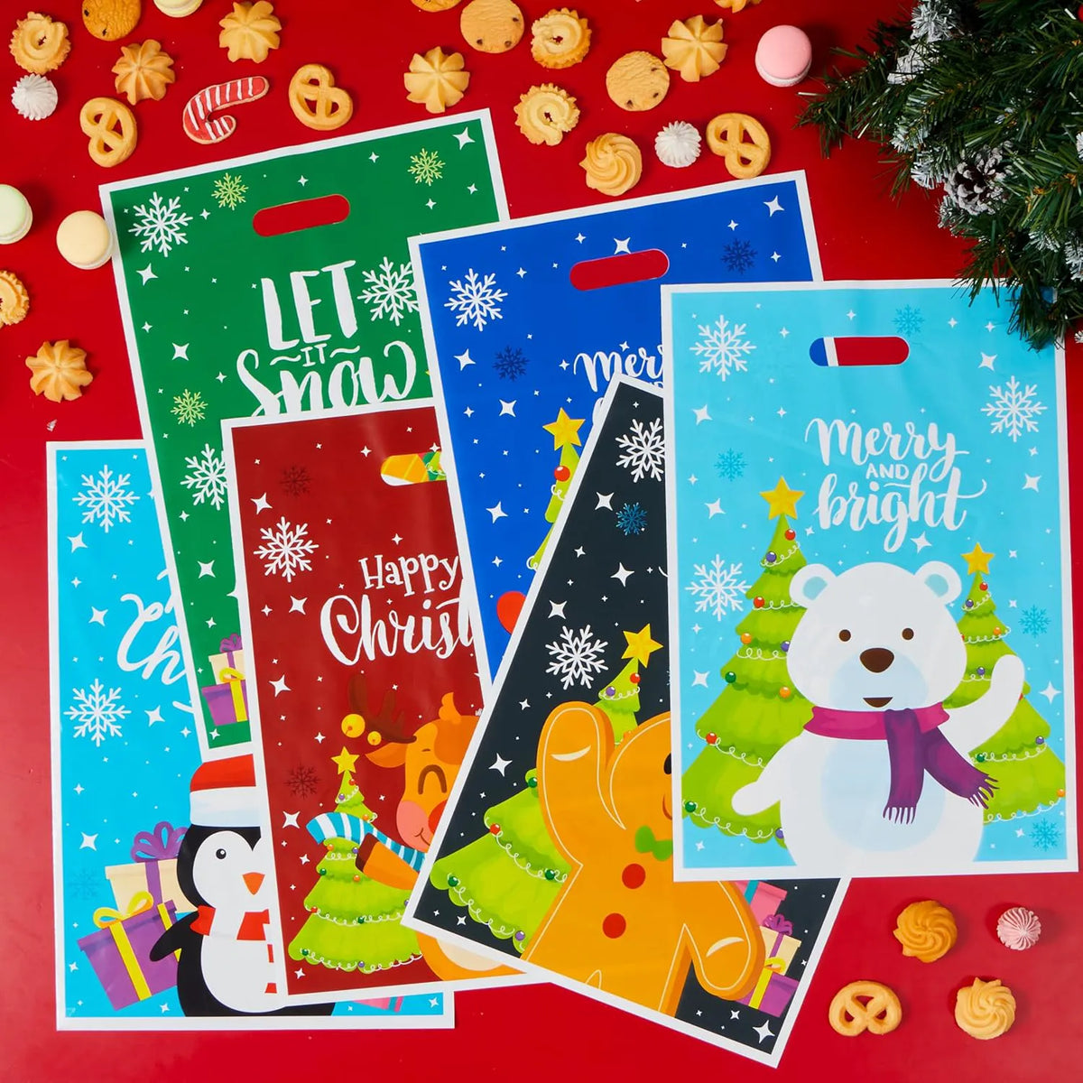 72 PCS Christmas Plastic Goodie Bags with Handles