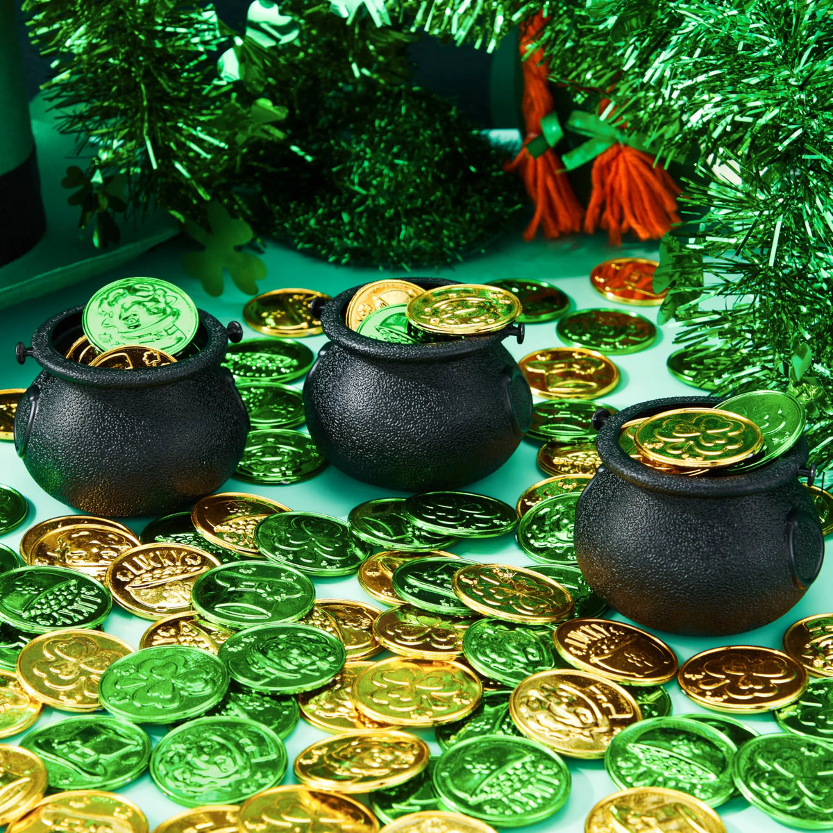 JOYIN 103-Piece St. Patrick's Day Cauldrons Set with Shamrock Coins