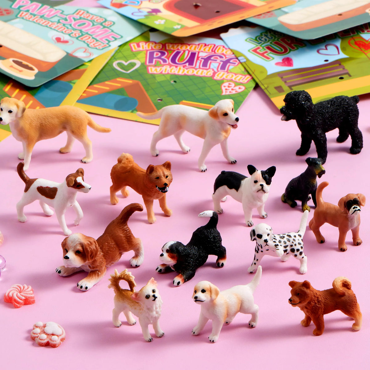 JOYIN 14-Pack Valentine's Day Greeting Cards with Dog Puppy Figure Toys for Kids Party Favors