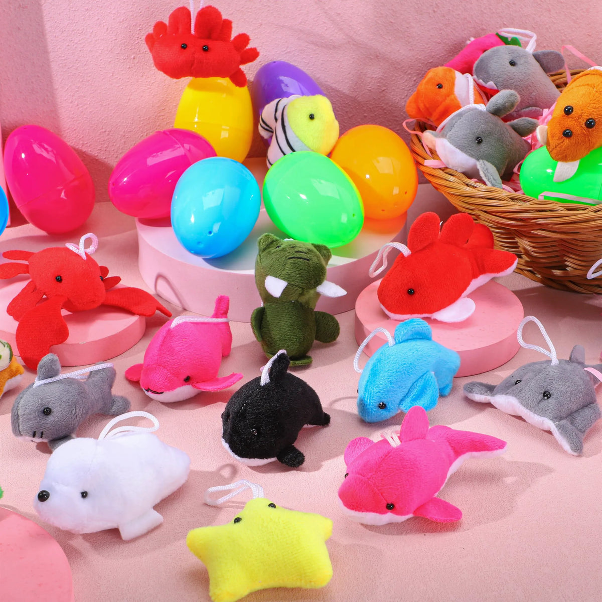 JOIN 24 Prefilled Easter Eggs with Sea Animal Plush Toys