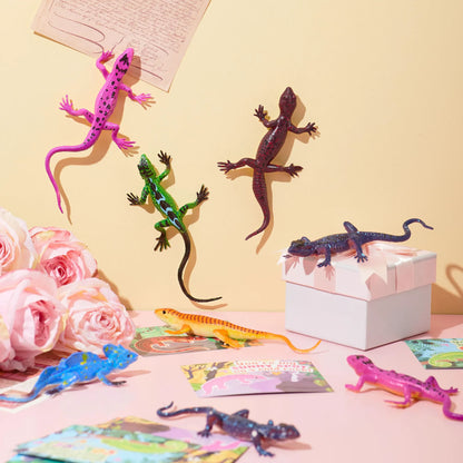 JOYIN 24 Pcs Valentine's Day Gift Cards with Color Changing Lizard Toys