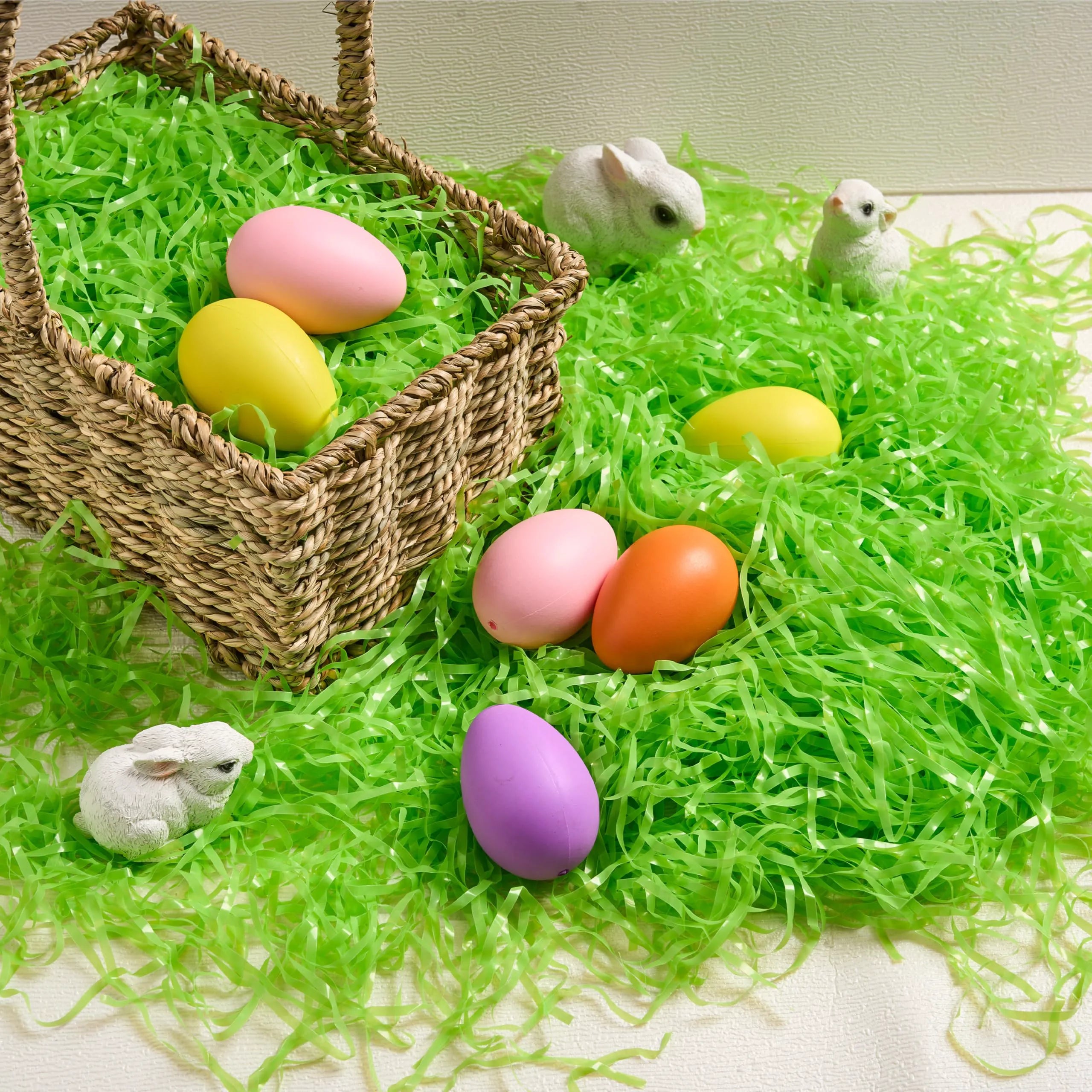JOYIN 32 oz Light Green Plastic Easter Grass