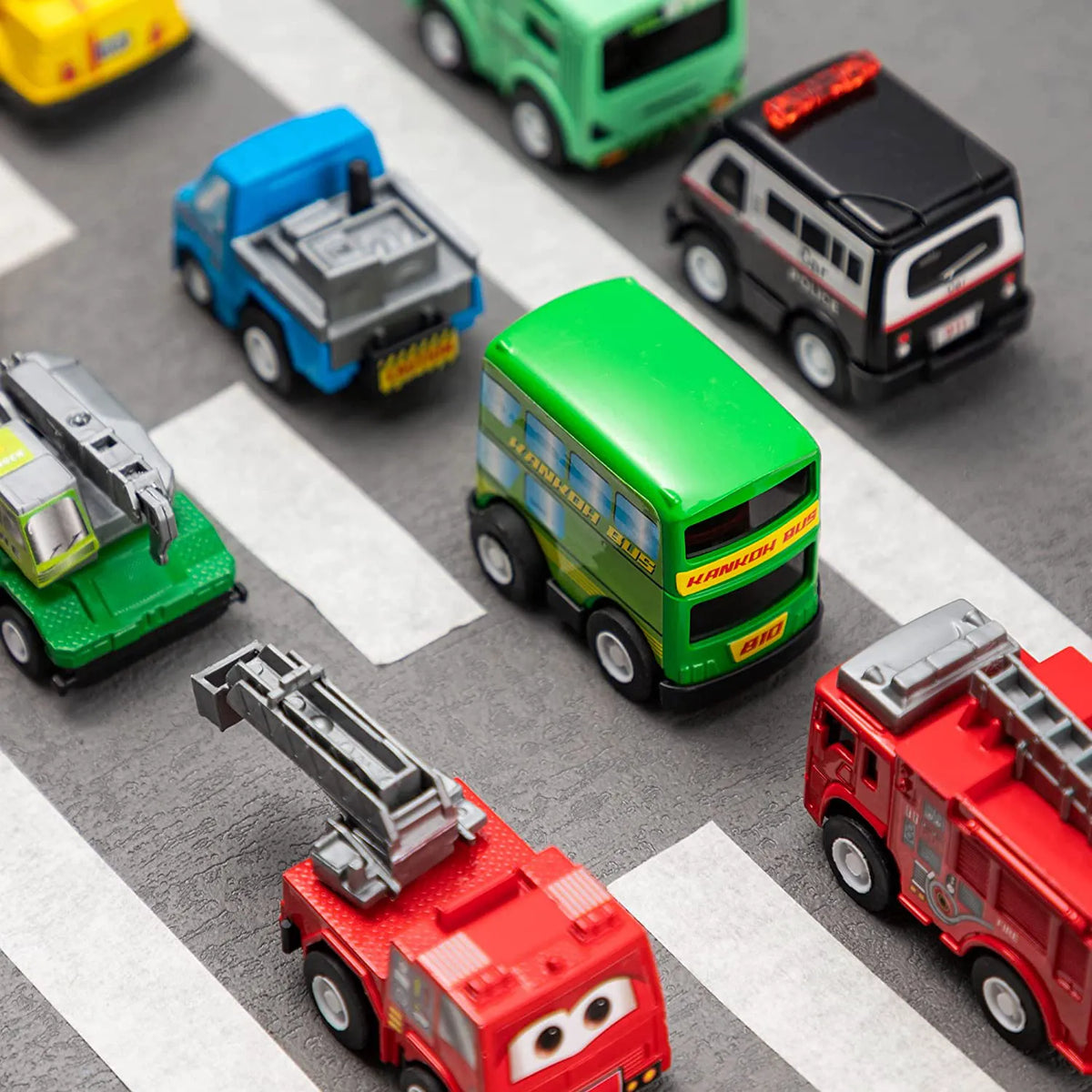 18-Piece Pull-Back City Cars and Trucks Toy Set