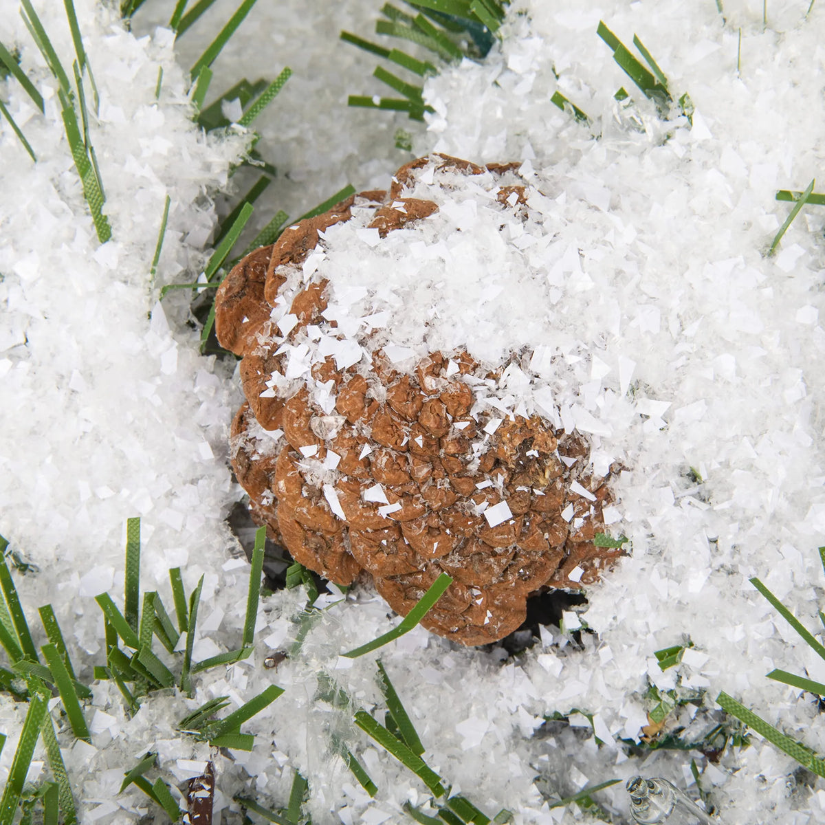 10 oz Artificial Dry Plastic Snow, 2 Pack